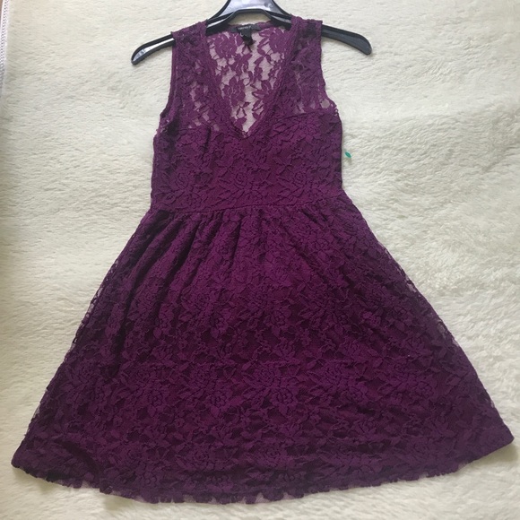 Forever 21 dress - Picture 2 of 4